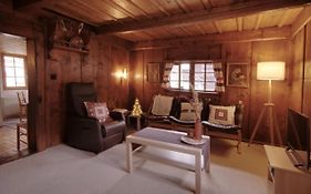 Charmant Appartement Avec Cachet De L'Ancien